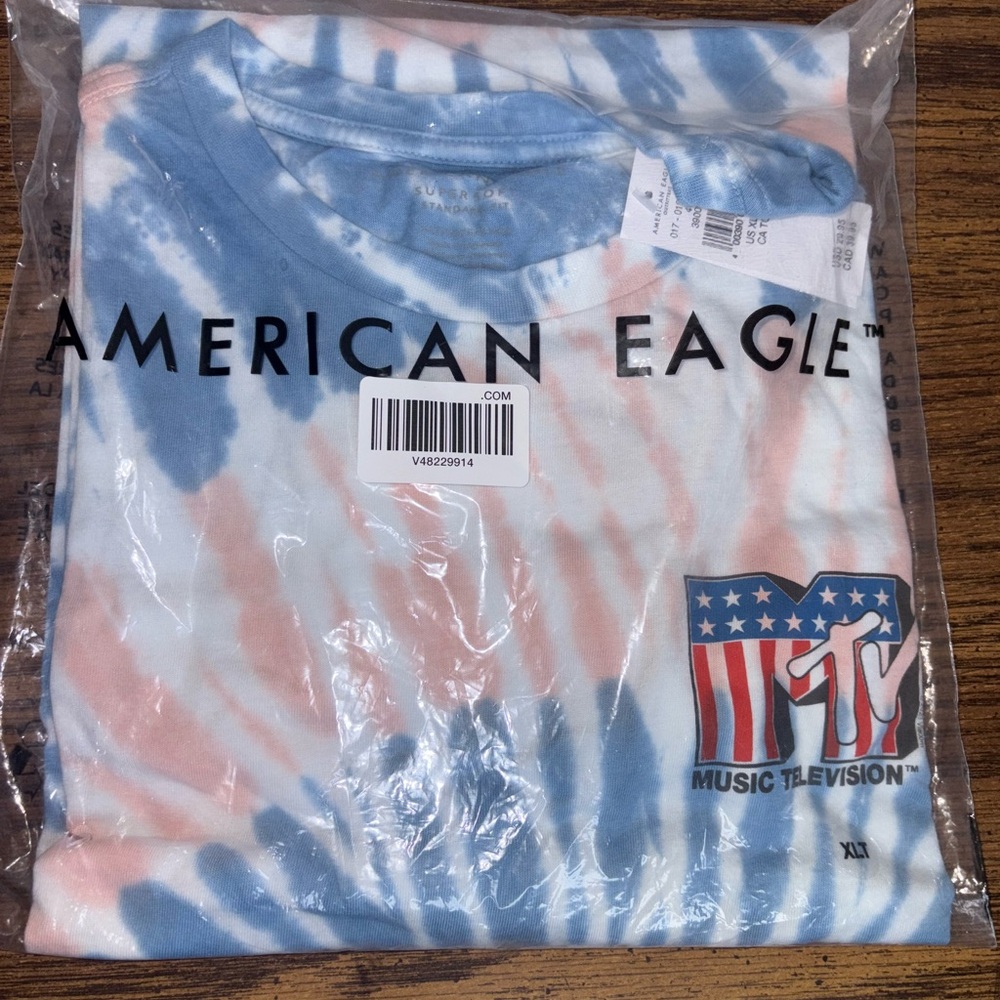American Eagle Outfitters Blue and Pink Tie-Dye MTV Tee RARE